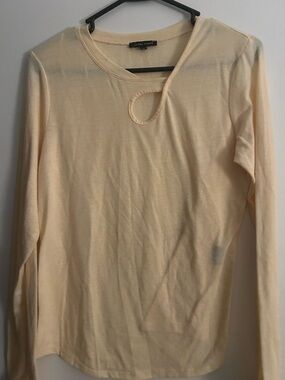JEANNE PIERRE Cream Long-Sleeve Keyhole Neck Top